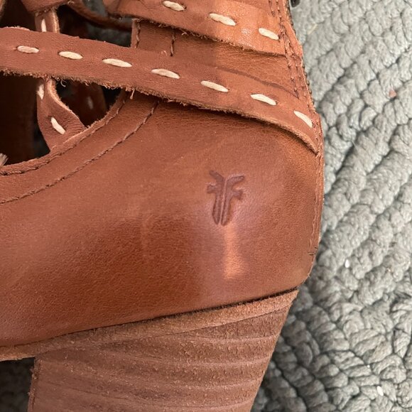 Frye Naomi Pickstitch Leather Booties Size 9.5 - Picture 9 of 9